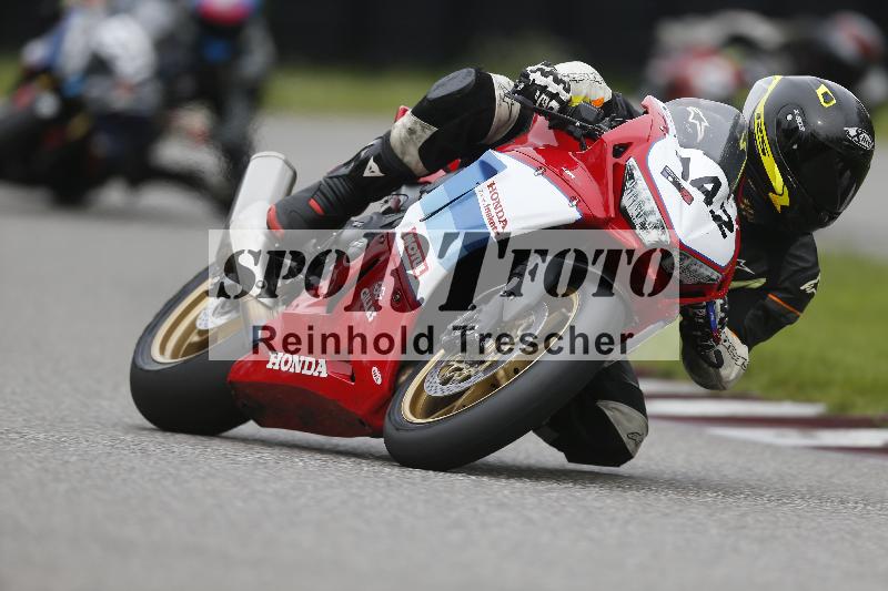 /57 03.10.2025 Speer Racing ADR/Gruppe rot/142